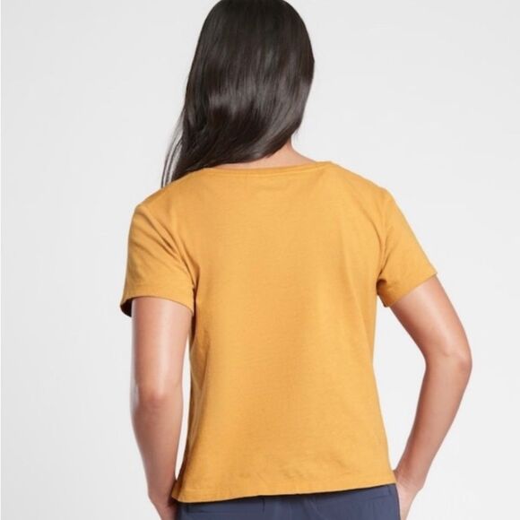 Athleta | Organic Daily Crop V-Neck Tee in Tuscan Gold - Picture 2 of 11